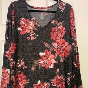 Maurice’s Woman’s 24/7 Long Sleeve Soft Tee size Large